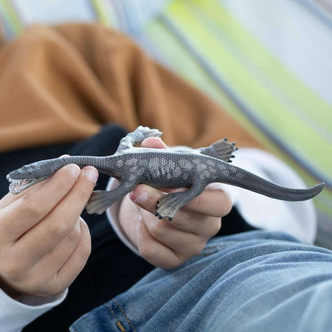 13687_65392ab3-9335-4692-94ab-747b2d07c70f0