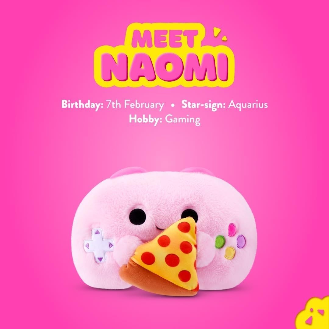 Zuru Snackles Naomi the Gaming Controller with Pizza