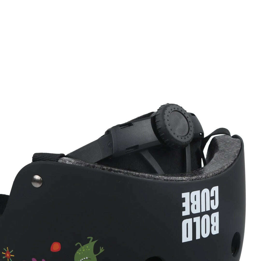 Toys N Tuck:Boldcube Kids Small Helmet - Black Monster Party,Boldcube