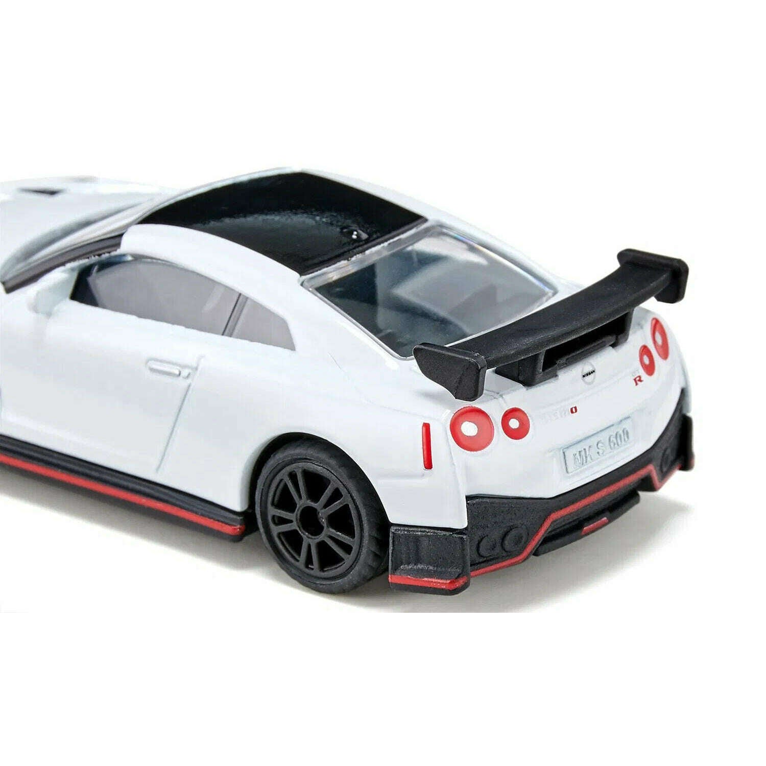 Toys N Tuck:Siku Diecast Vehicle 1579 Nissan GT-R Nismo,Siku