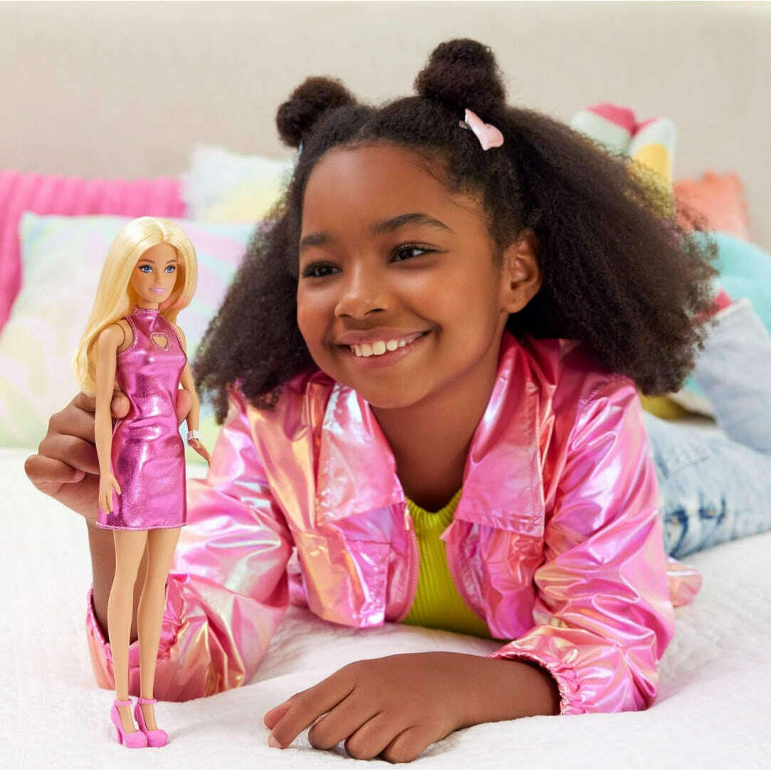 Toys N Tuck:Barbie Fashionistas 230,Barbie