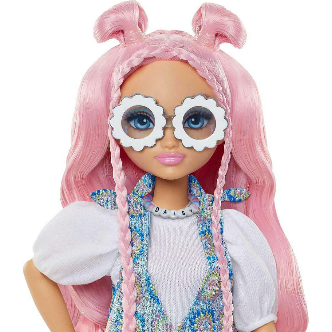 Toys N Tuck:Barbie Dream Besties Fashion Doll Daisy Jean,Barbie
