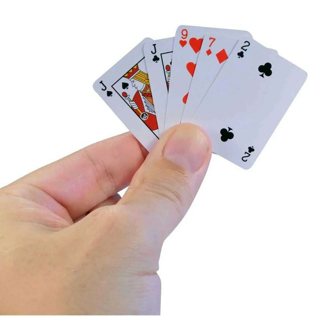 Toys N Tuck:World's Smallest - Playing Cards,World's Smallest