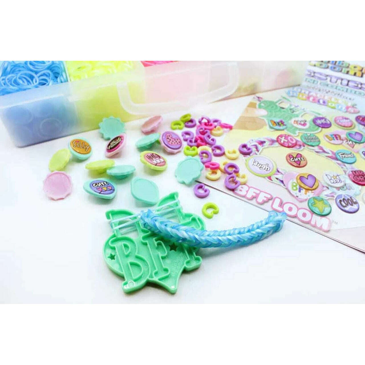 Toys N Tuck:Rainbow Loom Besties Mini Combo Bracelet Kit,Rainbow Loom