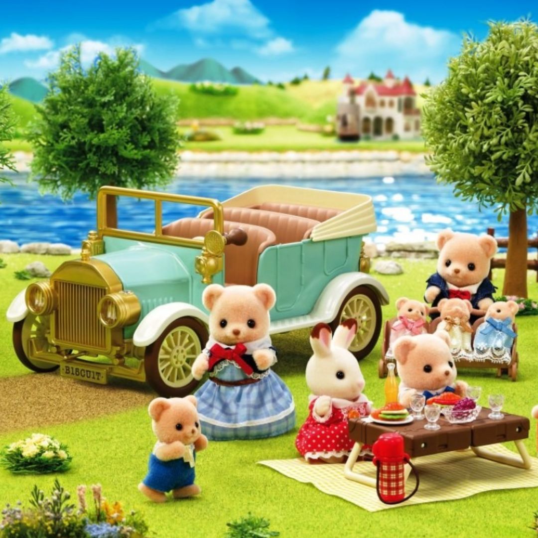 Sylvanian Families Classic Family Car