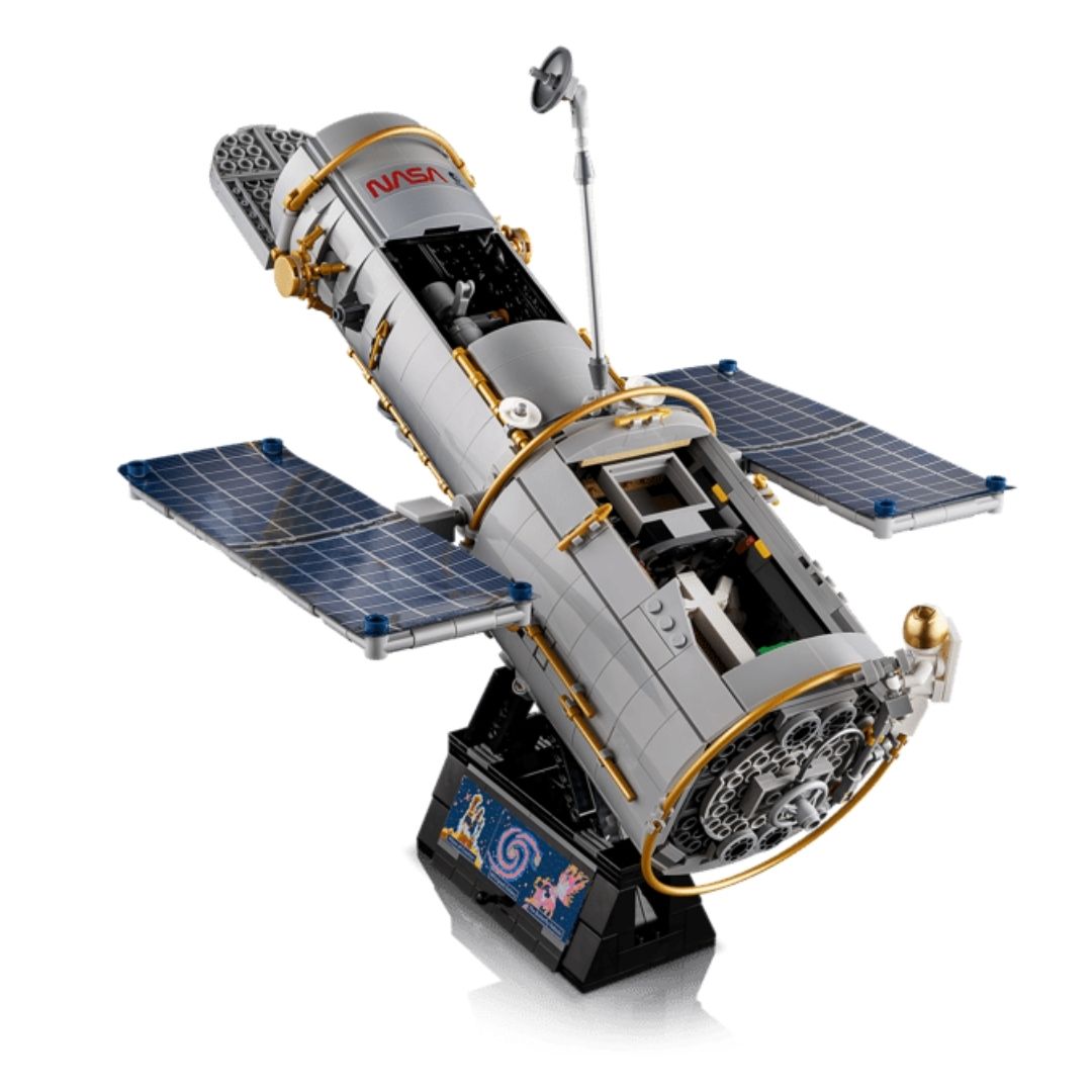 Lego 11382 Icons Hubble Space Telescope