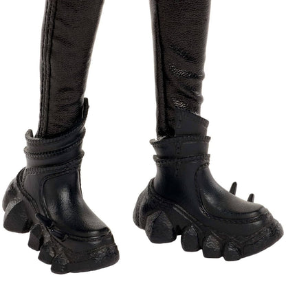 KPop Demon Hunters Huntr/X Rumi Deluxe Fashion Doll