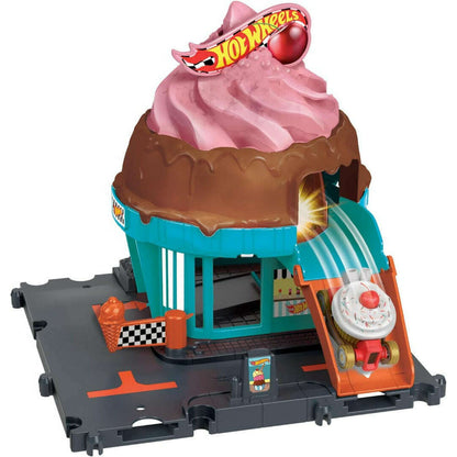 Toys N Tuck:Hot Wheels City Downtown Ice Cream Swirl,Hot Wheels