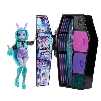 Toys N Tuck:Monster High Skulltimate Secrets Neon Frights Twyla Doll,Monster High