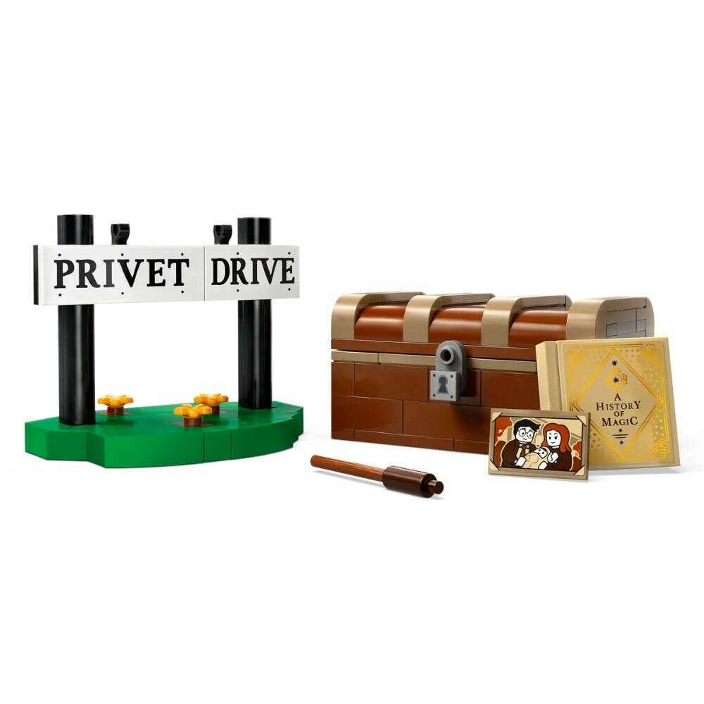 Toys N Tuck:Lego 76425 Harry Potter Hedwig at 4 Privet Drive,Lego Harry Potter