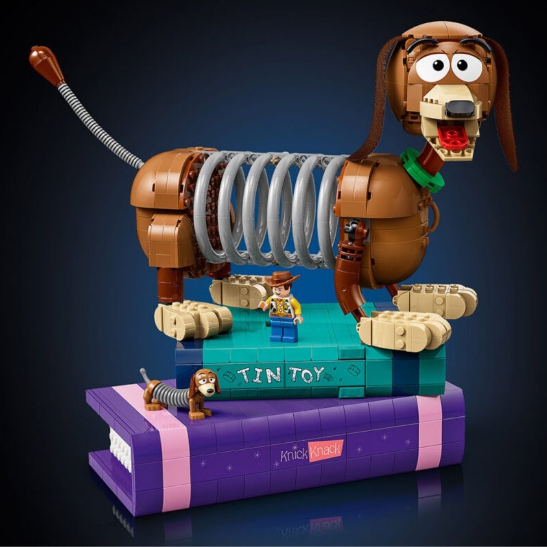 Lego 43304 Disney Toy Story Slinky Dog Bookends