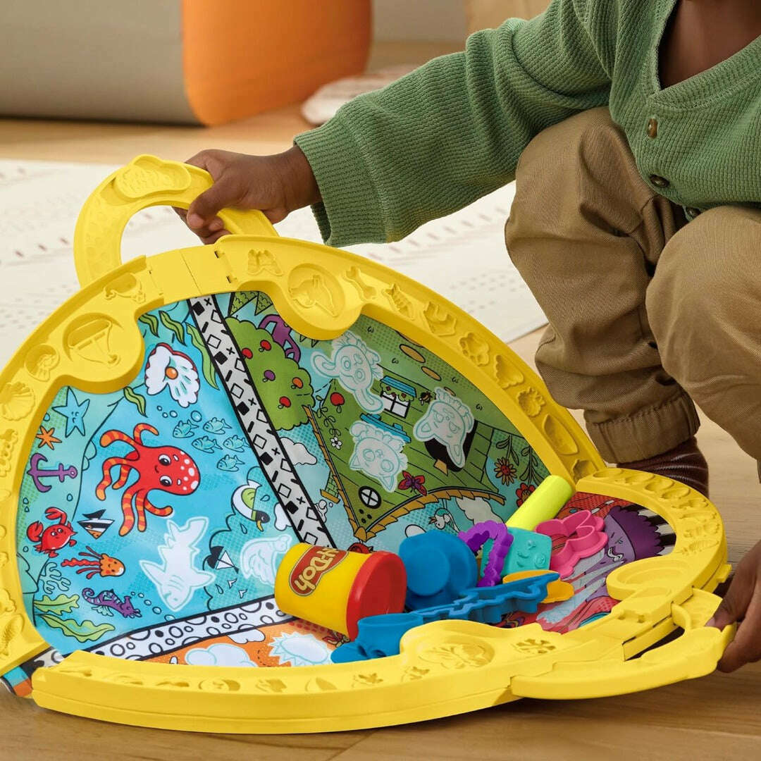 Toys N Tuck:Play-Doh Fold N' Go Playmat,Play-Doh