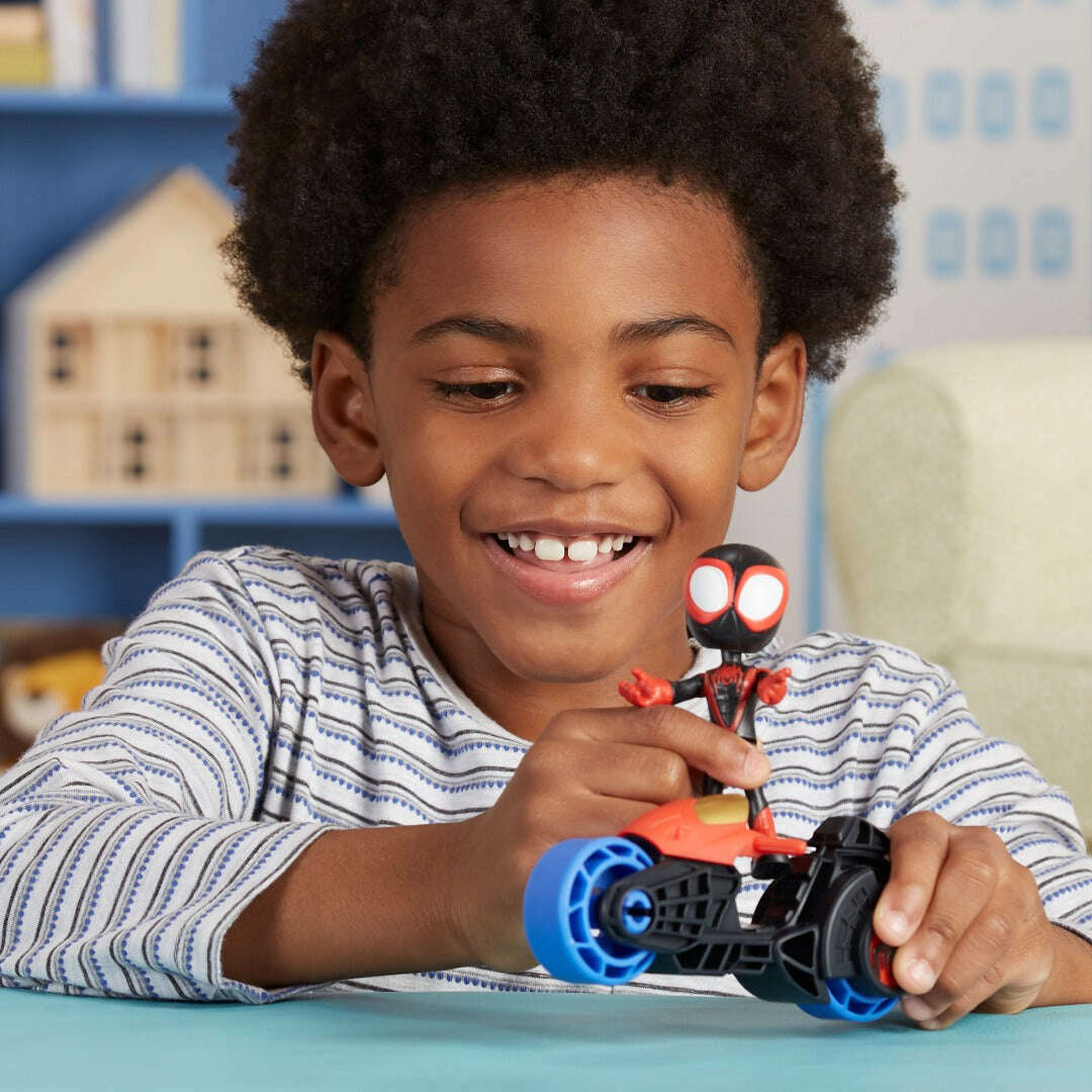 Toys N Tuck:Marvel Spidey And His Amazing Friends Miles Spin Morales & Motorcycle,Spider-man