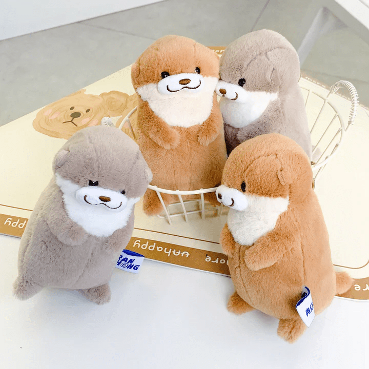 Toys N Tuck:Kenji Mima Fluffy Otter Days Keyring,Kenji