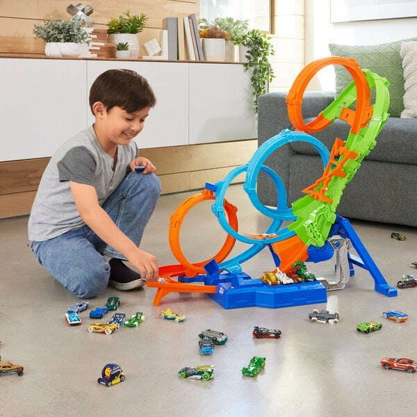 Toys N Tuck:Hot Wheels Action 4-Loop Crash-Out,Hot Wheels