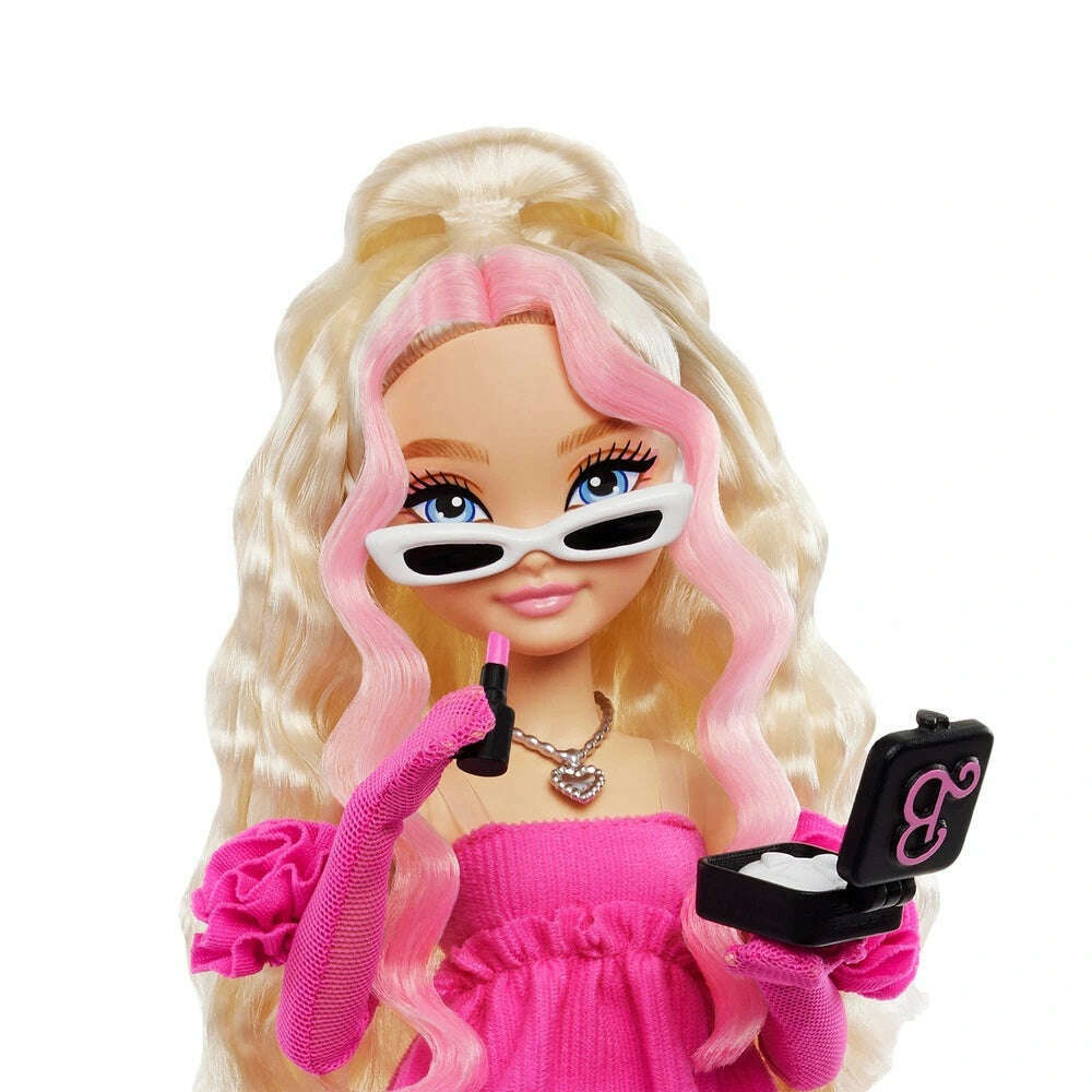 Toys N Tuck:Barbie Dream Besties Fashion Doll Barbie ''Malibu'',Barbie