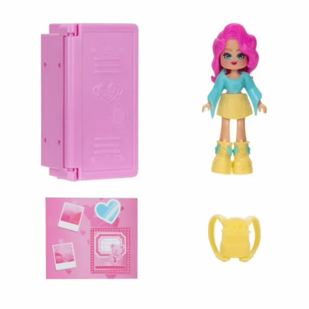 Toys N Tuck:Royale High Surprise Locker With Doll - Light,Royale High