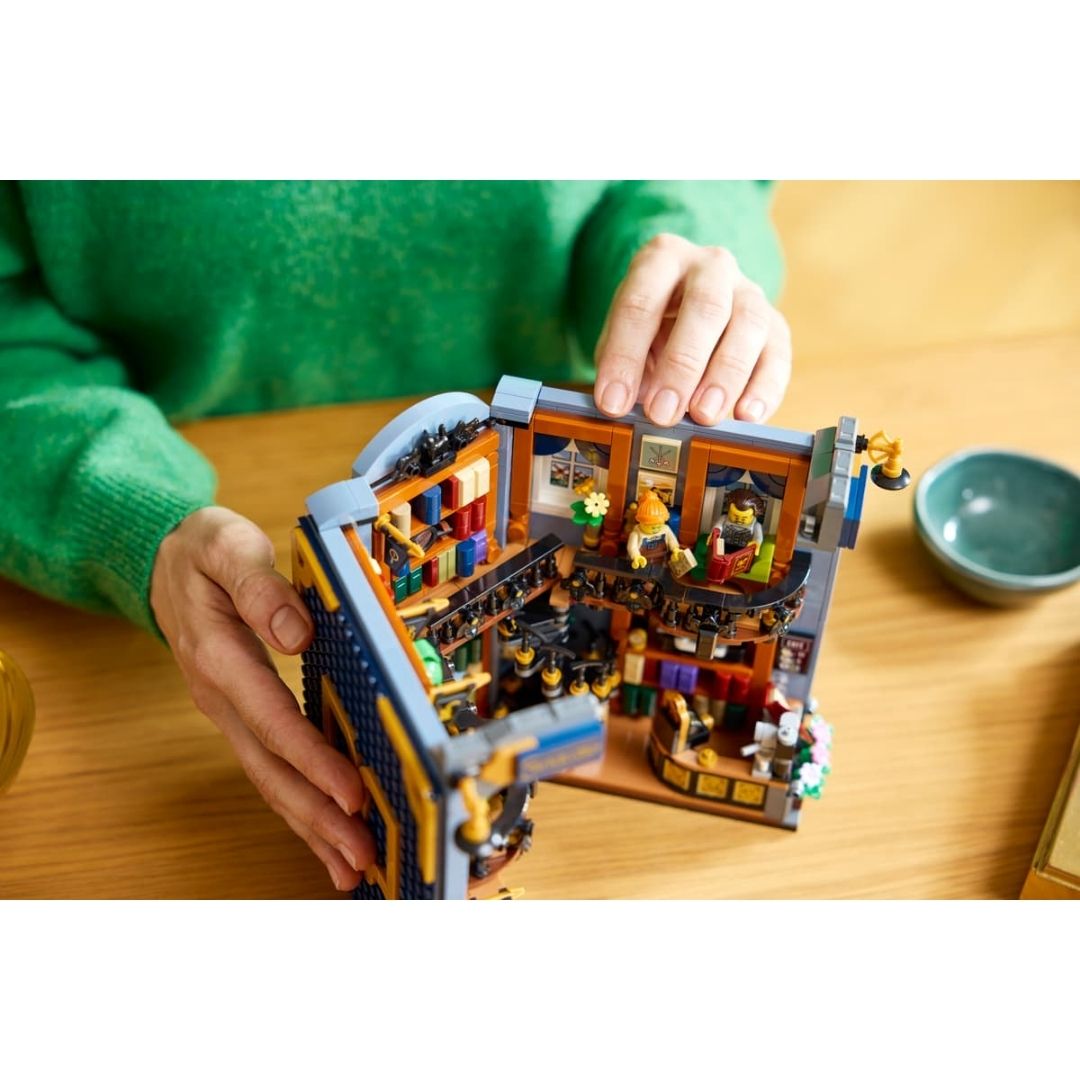 Lego Icons 11379 Bookshop: Book Nook