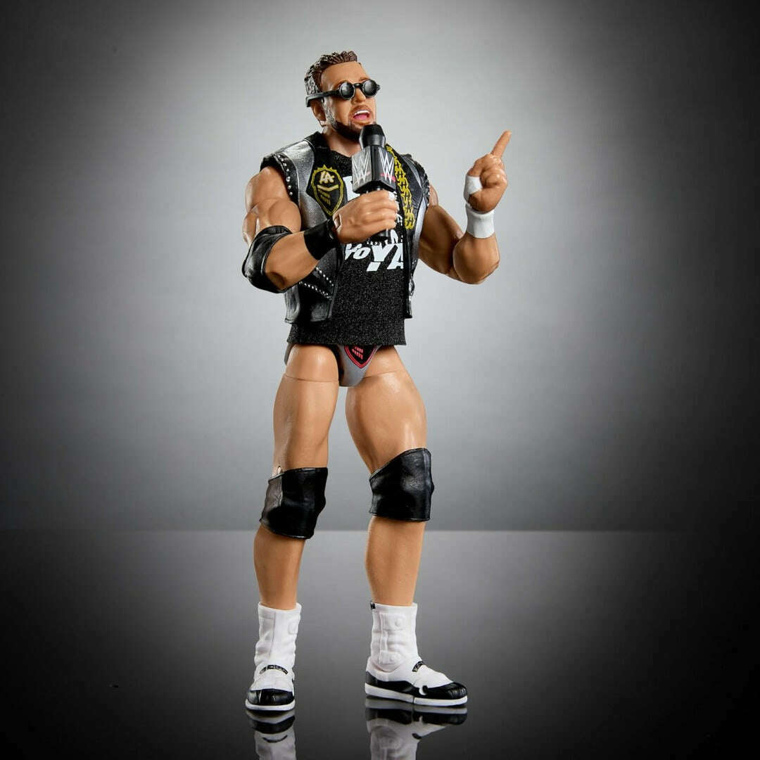 Toys N Tuck:WWE Ultimate Edition - LA Knight,WWE