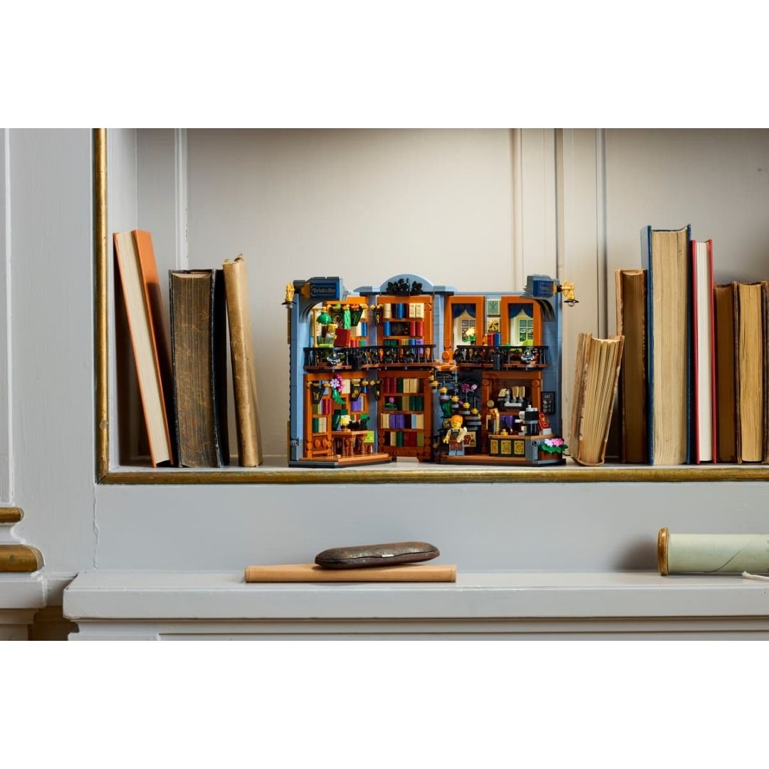 Lego Icons 11379 Bookshop: Book Nook