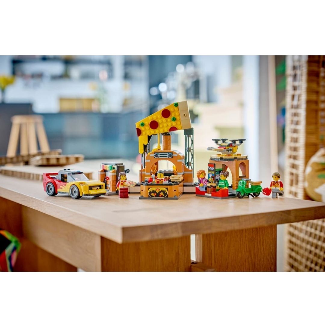 Lego 60496 City Pizza Delivery Experience
