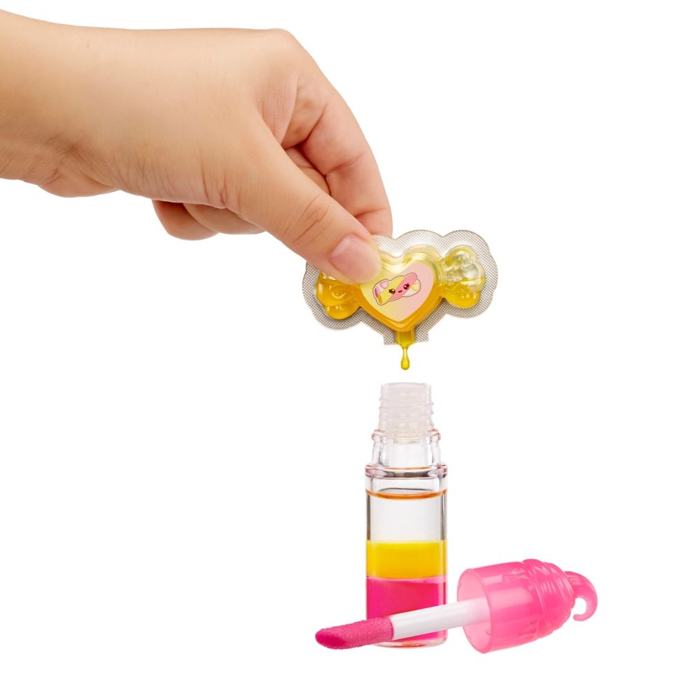 Yummiland Lipgloss Doll Colour Change - Mila Mallows