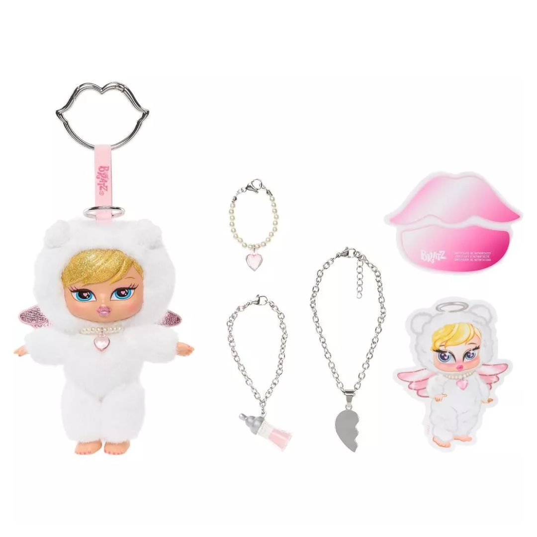 Bratz Bratziez Sweetheartz Plush with Charms Blind Box