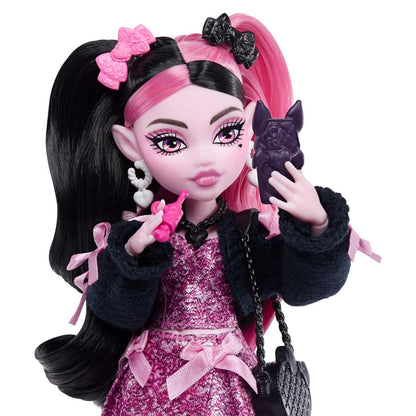 Monster High Doll Draculaura with Count Fabulous