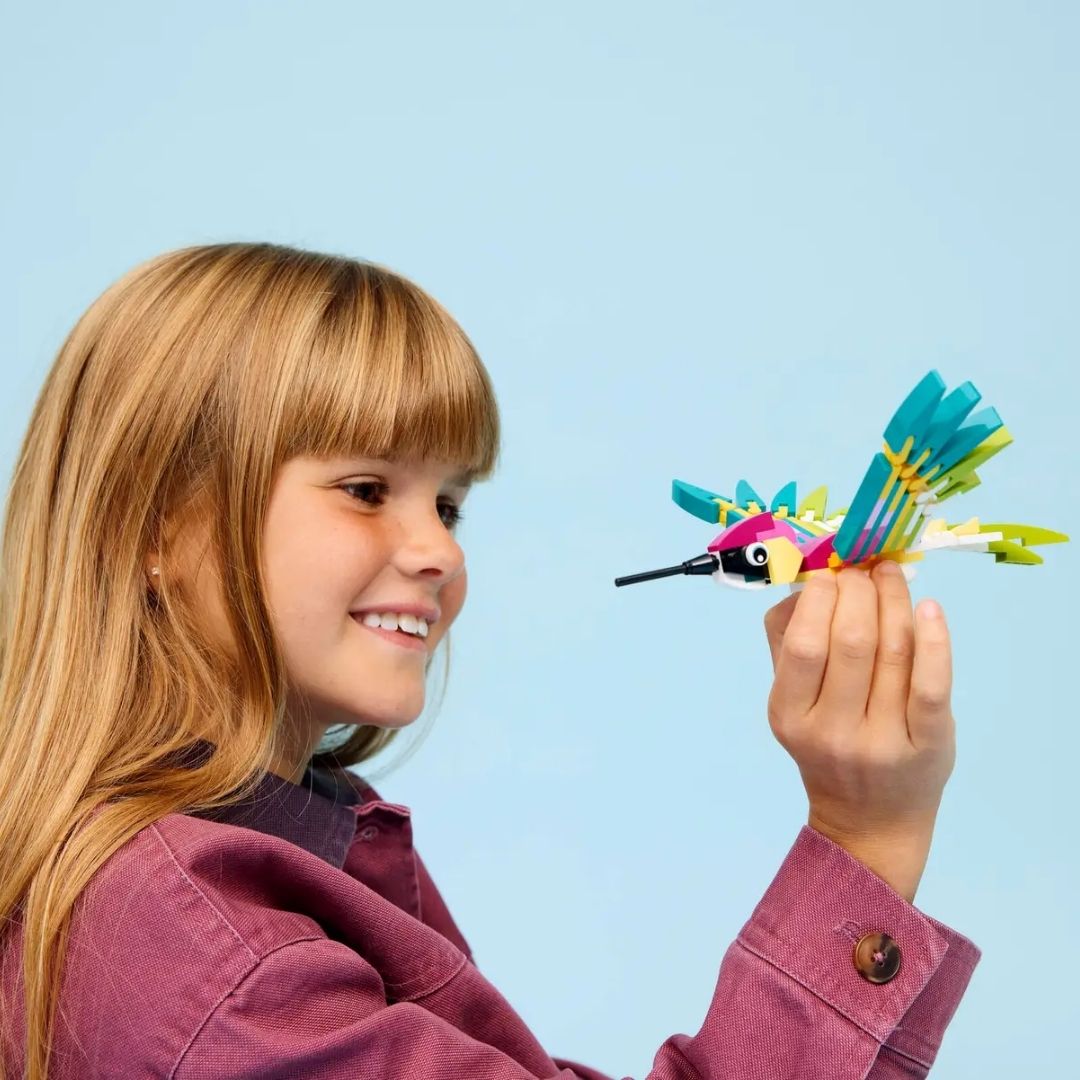 Lego 31384 Creator Colorful Hummingbird