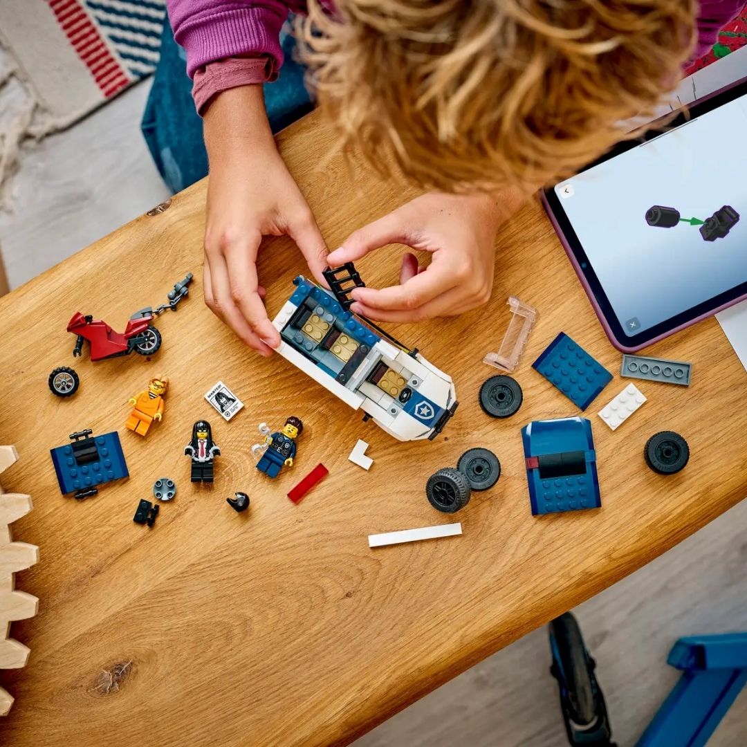 Lego 60479 City Police Prisoner Transport Van