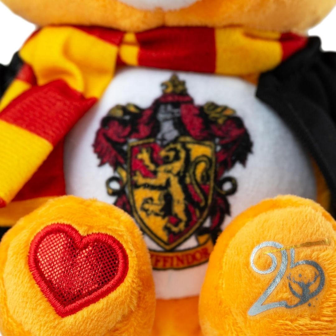 Care Bears Harry Potter 22cm Gryffindor Tenderheart Bear