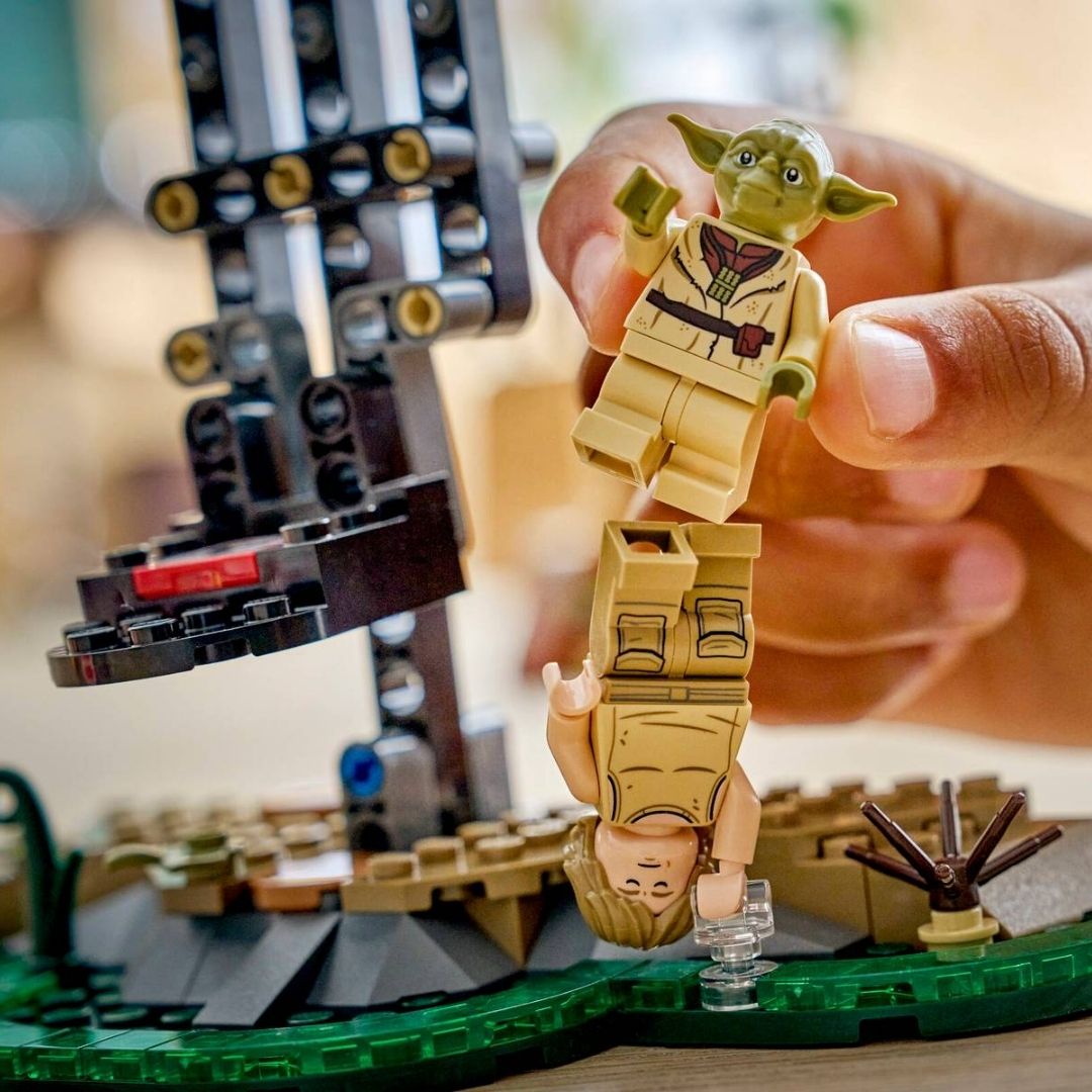 Lego 75422 Star Wars SMART Play Yoda's Hut and Jedi Training