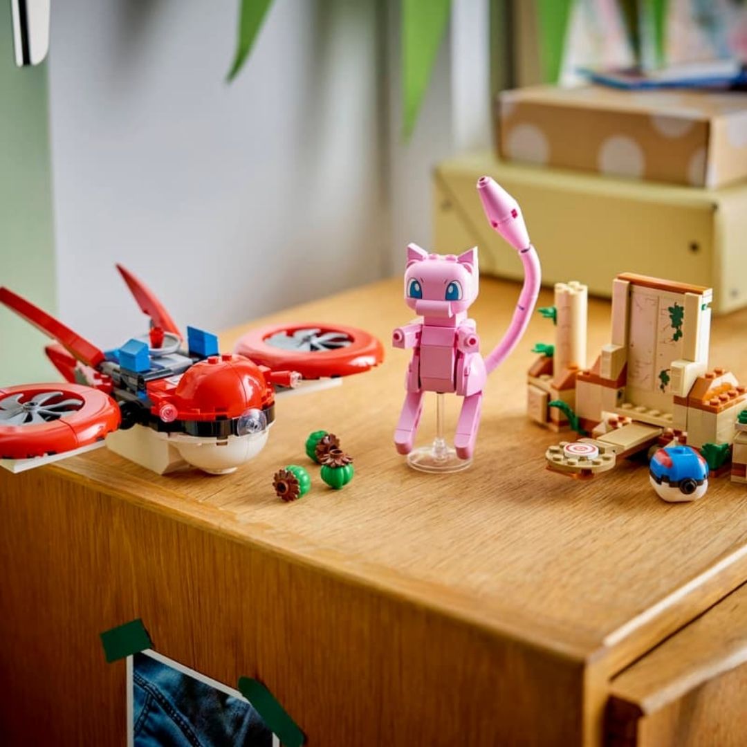 Lego 72161 Pokemon SMART Play Drone Search for Mythical Mew