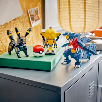 Lego 72165 Pokemon SMART Play Umbreon vs. Garchomp Championship Battle