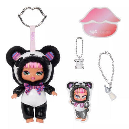 Bratz Bratziez Tokyo a Go-Go Series Fashion Doll