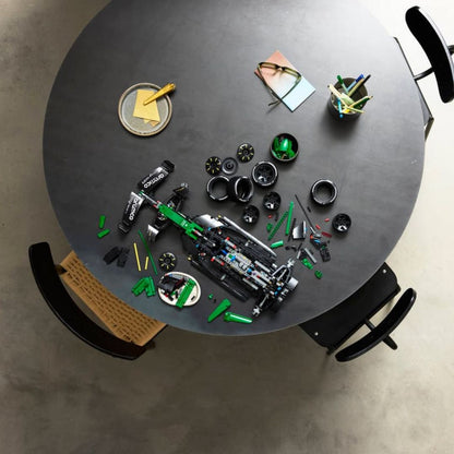 Lego 42240 Technic Aston Martin AMR25 F1 Car