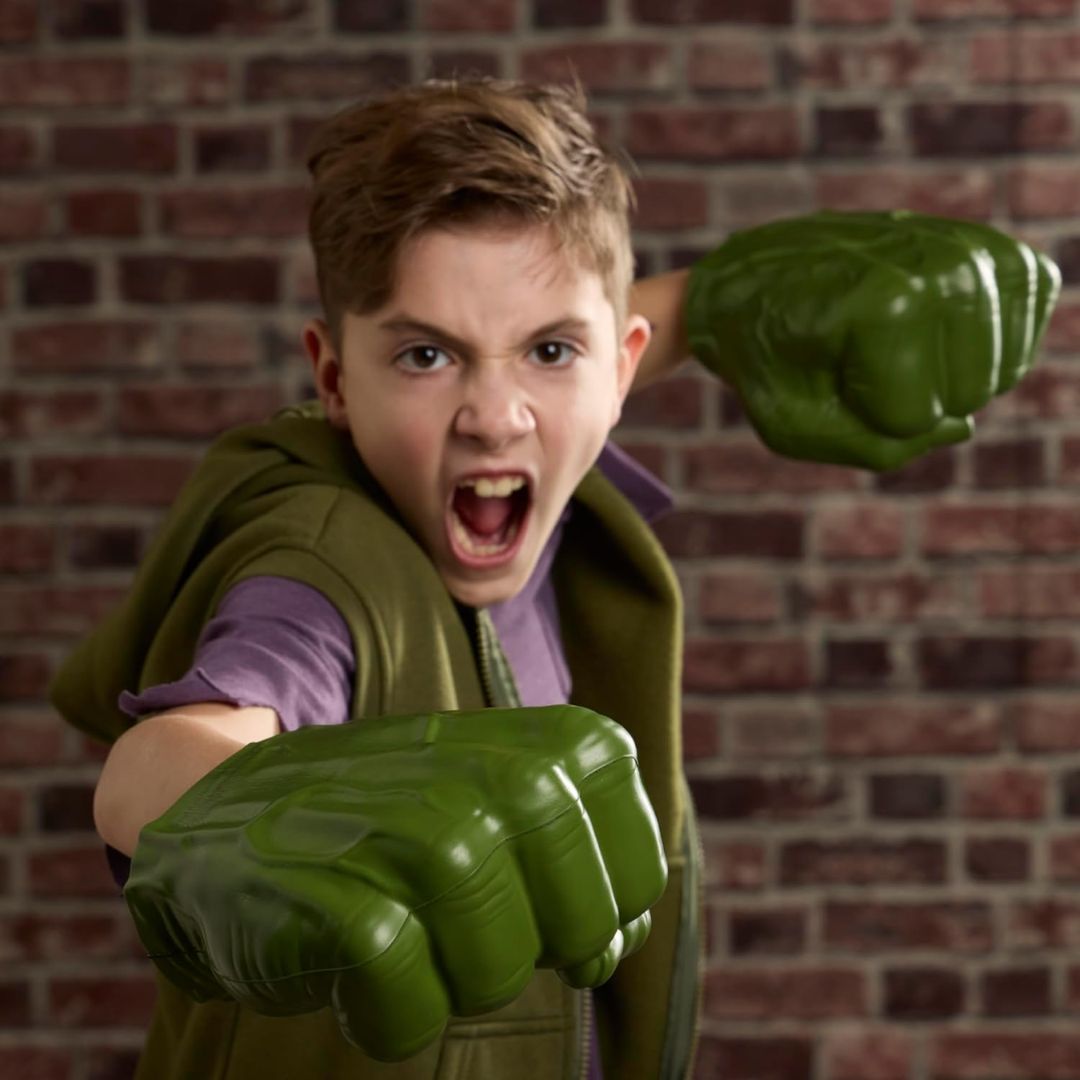 Marvel Hulk Gamma Smash Fists