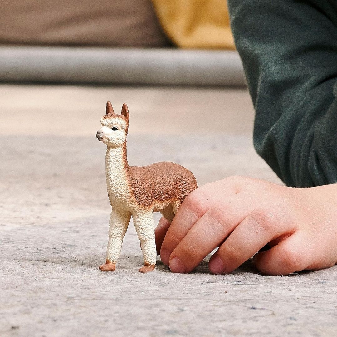 Schleich Farm World Alpaca 14928