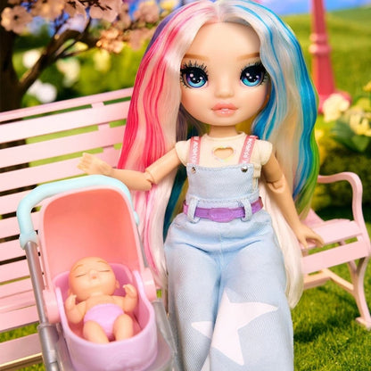 Rainbow High Junior High Bestie Babysitters Amaya Raine