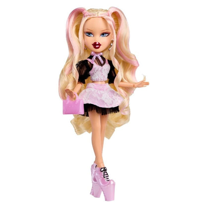 Bratz Stylin' Birthdayz Cloe Doll with T-Shirt