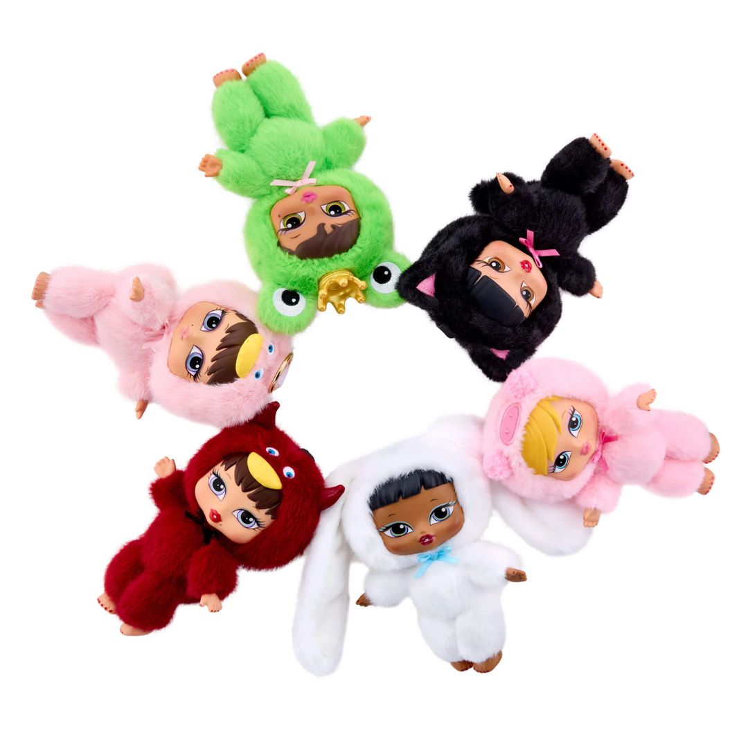 Bratz Bratziez Iconz Seriez Plush Keychain Blind Box