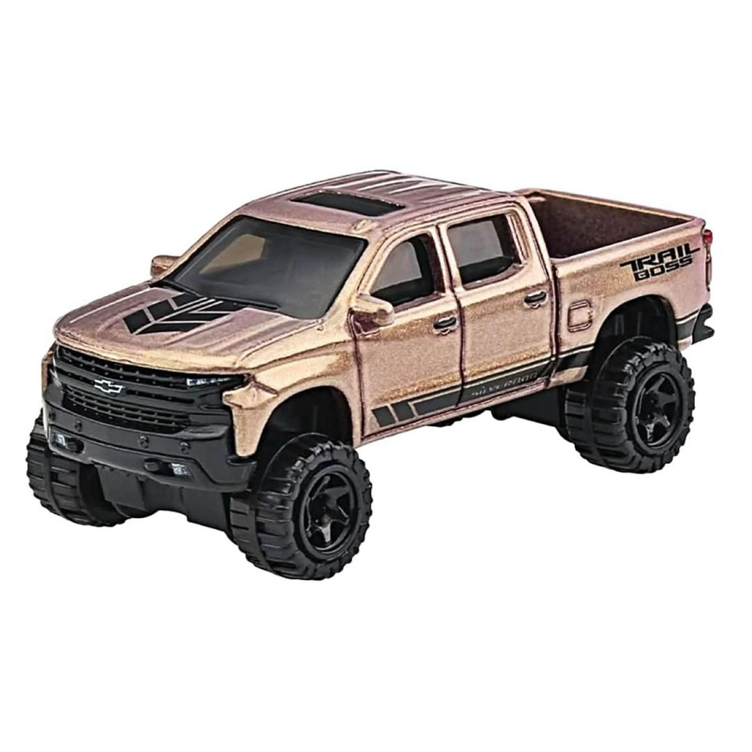 Hot Wheels Silver Series Performance Trucks 2019 Chevrolet Silverado Trail Boss LT
