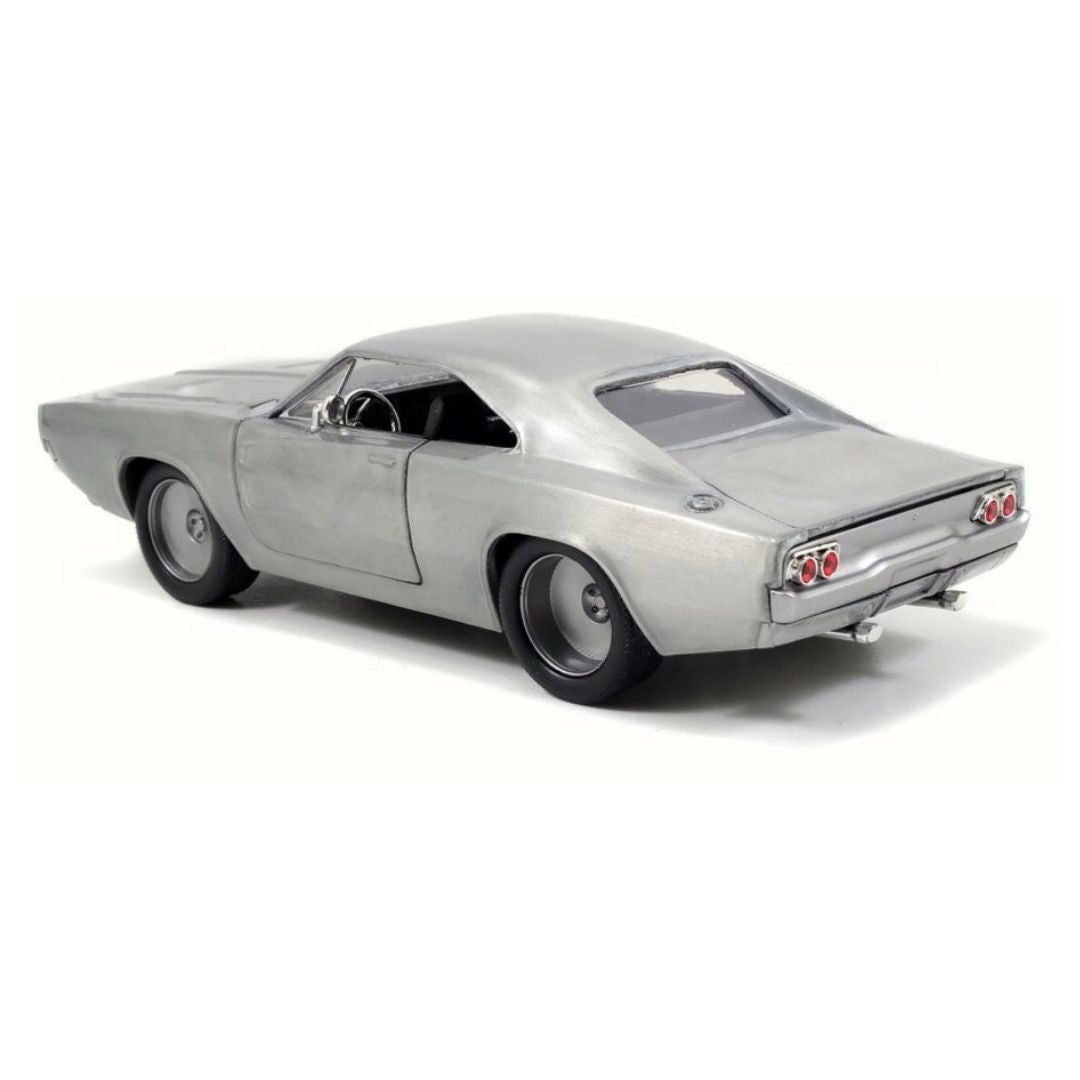 Fast & Furious 1:32 Die Cast Dom's Dodge Charger R/T