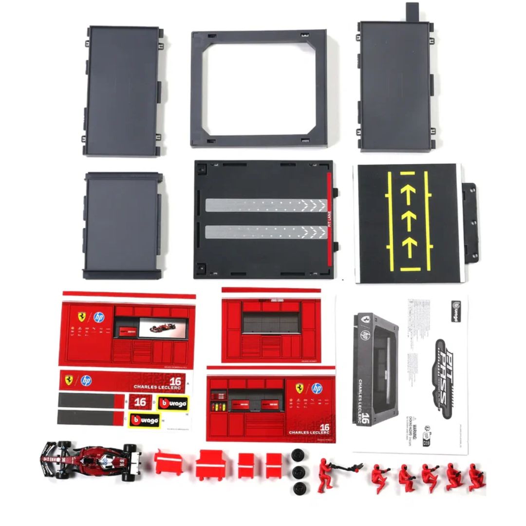 Bburago 1:43 Ferrari SF-25 Charles Leclerc Pit Pass Diorama Playset
