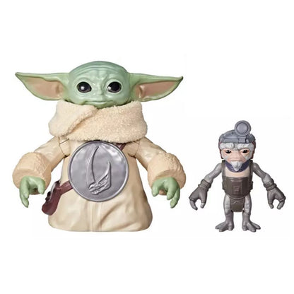 Star Wars The Mandalorian And Grogu Huggin' Grogu