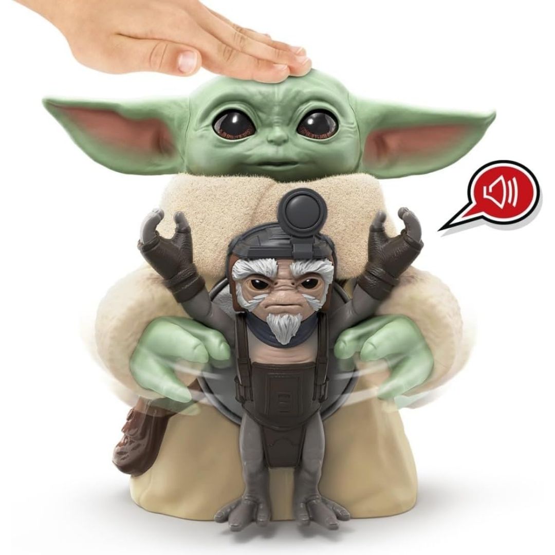 Star Wars The Mandalorian And Grogu Huggin' Grogu