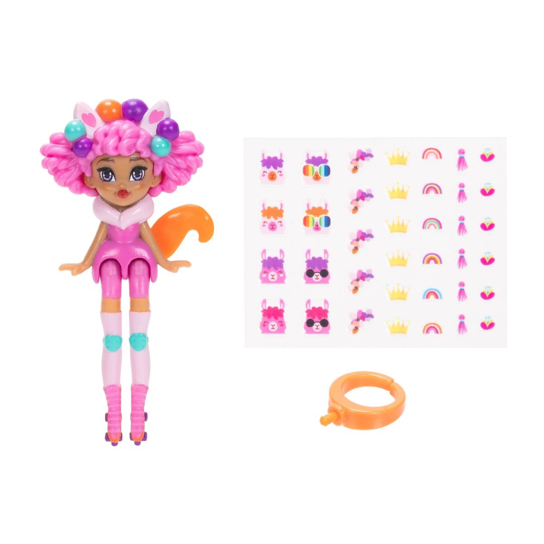 Ring Queens Wearable Mini Doll Ring Llama Love